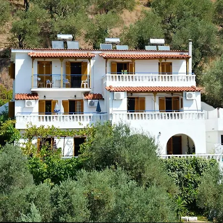 Yula Aparthotel Skiathos Town